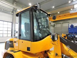 VOLVO L30G + Fork