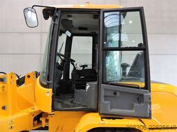 VOLVO L30G + Fork