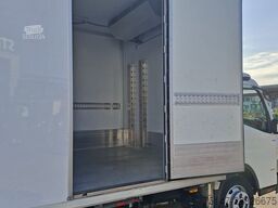 FUSO Canter 9C18 Kühlkoffer LBW Carrier Supra 750