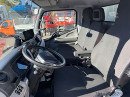 FUSO Canter 7C18 3-Sitzer Klima Koffer Ladebordwand