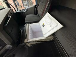 Volvo FH 460 4X2 Globetrotter XL 2x tank NL Truck VEB...