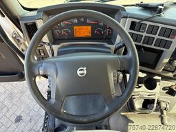 Volvo FL 240 + LOADLIFT + 14 T + EURO 5