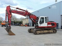 LIEBHERR R906