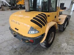 VOLVO L30B
