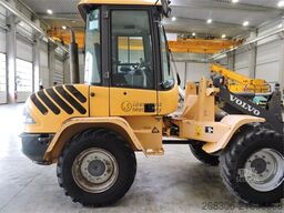 VOLVO L30B