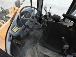 VOLVO L30B