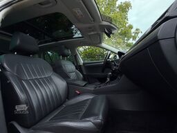 SKODA Superb 2.0 TDI SCR DSG Active Combi Panoramadach