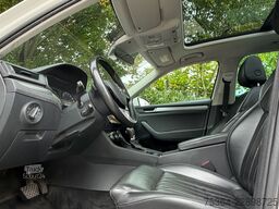 SKODA Superb 2.0 TDI SCR DSG Active Combi Panoramadach