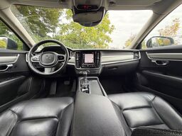 VOLVO V90 D3 Momentum Leder Klima Navi Automatik Euro6