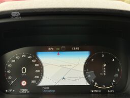 VOLVO V90 D3 Momentum Leder Klima Navi Automatik Euro6