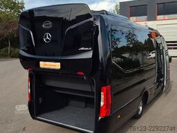 MERCEDES-BENZ 519 Sunset S 4 Ferqui Lagerfahrzeug Stock