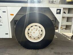 LIEBHERR LTM 1030/2 Mobile crane with JIB