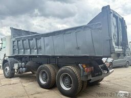 SCANIA P114-340 6X4 Tipper Spring/Spring Manual Gearbox