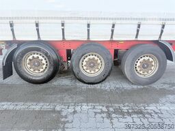 Kel-Berg Curtainsider / Planenauflieger / Gardin