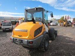 LIEBHERR L 506 Radlader 49.750 EUR