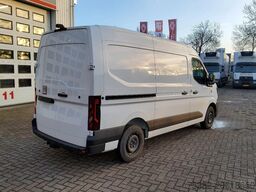 Renault Master 150.35 EURO 6 L2H2 GESLOTEN WIT - V-63...