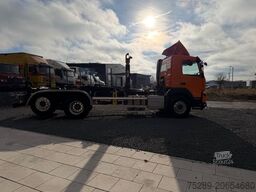 VOLVO FMX 460 Abrollkipper Lift/Lenk Hyvalift
