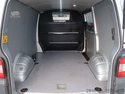 VOLKSWAGEN T5 Transporter 2. Hand / SHZ / AHK / FN:112