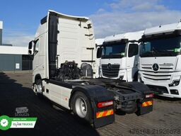 VOLVO FH 460 XL i-Save I-ParkCool ACC S-Skirts