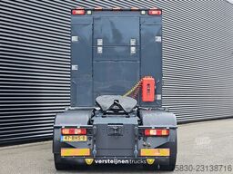 Volvo FH 16.700 GLOBE XXL 8x4 / 150T