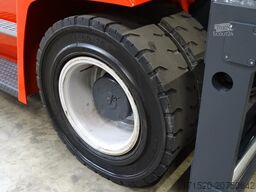 Kalmar DCE120-6 - Empty Containers Handler