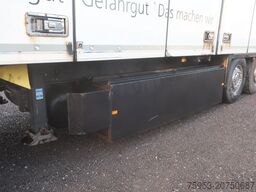 Schmitz Cargobull SKO 24 Faltwand Carrier Vector 1550 Doppelstock