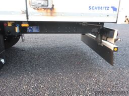 Schmitz Cargobull SKO 24 Faltwand Carrier Vector 1550 Doppelstock