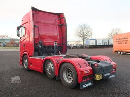 Scania S 500 Super 6x2/4 mit verstellbarer Sattelkupplung