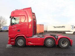 Scania S 500 Super 6x2/4 mit verstellbarer Sattelkupplung