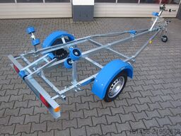 trailershop Boot Trailer Bootanhänger Neptun Navy 750kg sofort verfügbar nach Bestellung