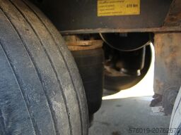 Krone SD Sliding Curtains/Roof - Drum Brakes - APK 11...