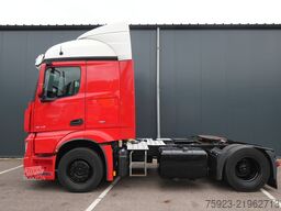 Mercedes-Benz Actros 1942 tractor unit