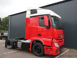 Mercedes-Benz Actros 1942 tractor unit