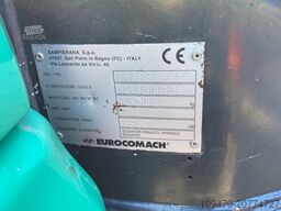 Eurocomach Es 85 Zt with 3 buckets