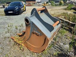 Ema Grave bucket w/ S70 attachment