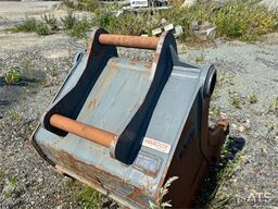 Ema Grave bucket w/ S70 attachment