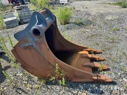 Ema Grave bucket w/ S70 attachment