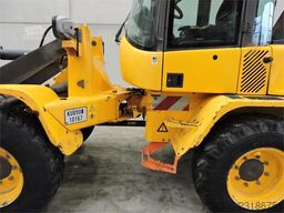 VOLVO L30G + Fork