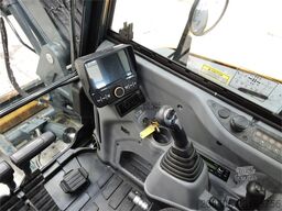 HYUNDAI HX85A