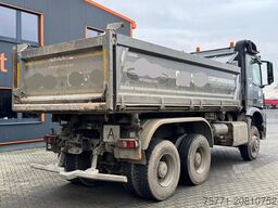 Mercedes-Benz AROCS 3345 6x6 WYWROTKA TRÓJSTRONNA Z BORDMATIKIEM