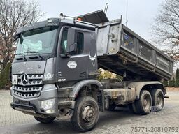 Mercedes-Benz AROCS 3345 6x6 WYWROTKA TRÓJSTRONNA Z BORDMATIKIEM