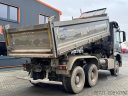 Mercedes-Benz AROCS 3345 6x6 WYWROTKA TRÓJSTRONNA Z BORDMATIKIEM