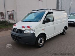 VOLKSWAGEN T5 Transporter Kasten/Klima/AHK/FN: 172