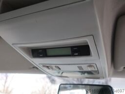 VOLKSWAGEN T5 Transporter Kasten/Klima/AHK/FN: 172
