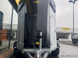 HUMBAUR Xanthos Aero 2 Pferdeanhänger 2,4t. ALU, EZ.25