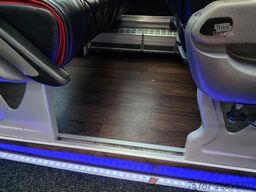 NEOPLAN Skyliner 3 Sterne,ZF Intarder, 6+1+1,Dopplestock