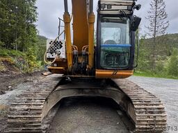JCB JS210