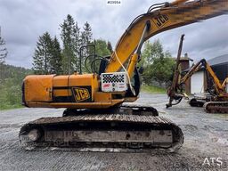 JCB JS210
