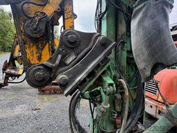 JCB JS210