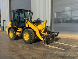 Caterpillar 908